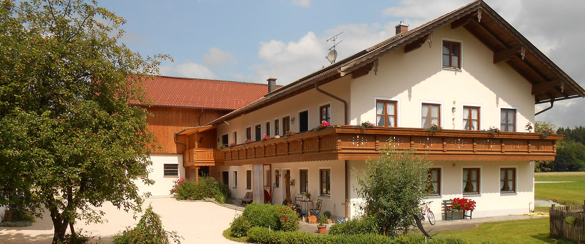 Unser Kaiserhof in Landertsham bei Obing im schönen Chiemgau